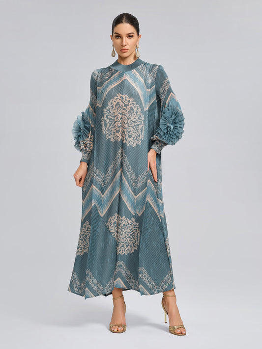 Yüksek Esnekliği Olan Pileli Baskılı Bol Elbise